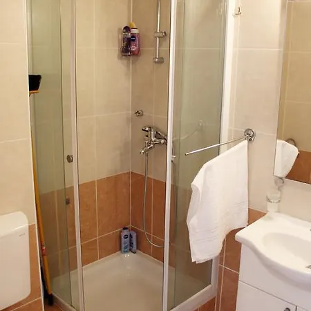 Апартаменти Beachfront